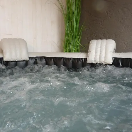 Сasa de vacaciones Cocon Avec Jacuzzi Prive, Proche Dune Du Pilat