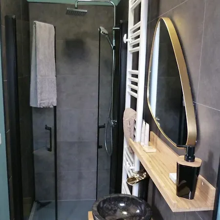 Cocon Avec Jacuzzi Prive, Proche Dune Du Pilat *