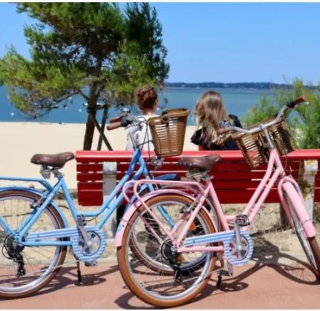 Сasa de vacaciones Cocon Avec Jacuzzi Prive, Proche Dune Du Pilat Le Teich